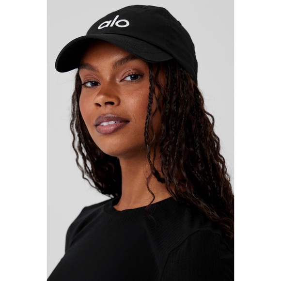 Alo Yoga Off-Duty Cap Black/White - Picture 5 of 16